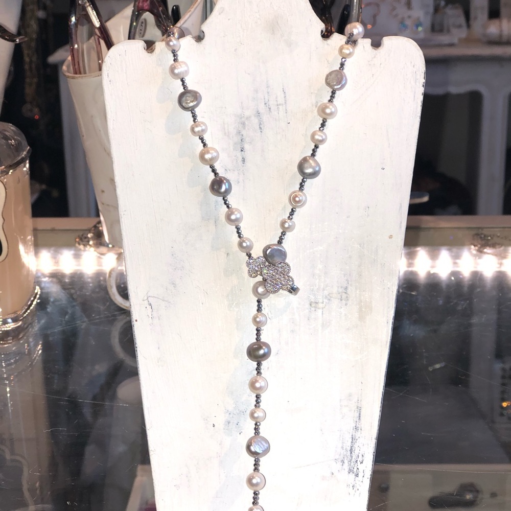 Freshwater pearl necklace
